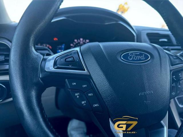 2017 Ford Fusion SE