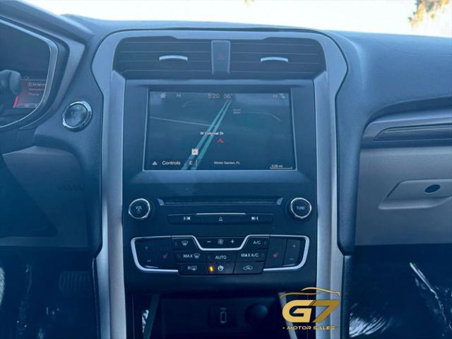 2017 Ford Fusion SE