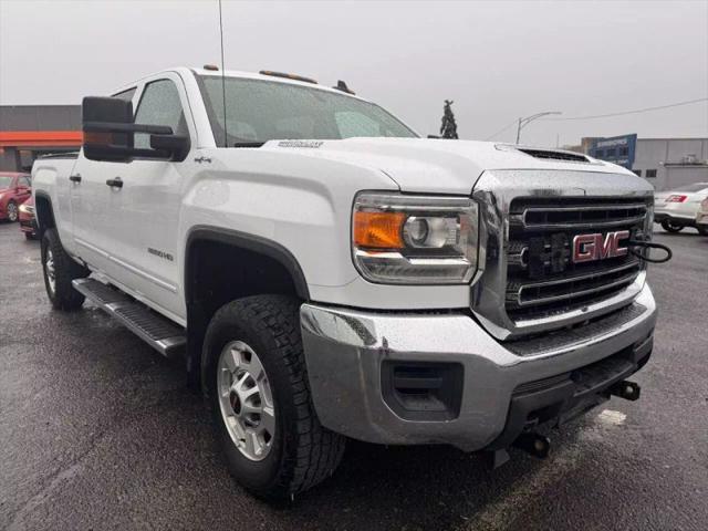 2017 GMC Sierra 2500HD Pickup 4D 8 ft