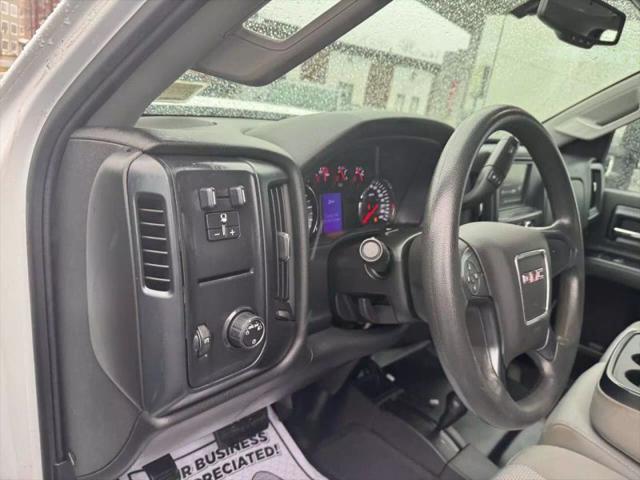 2017 GMC Sierra 2500HD Pickup 4D 8 ft