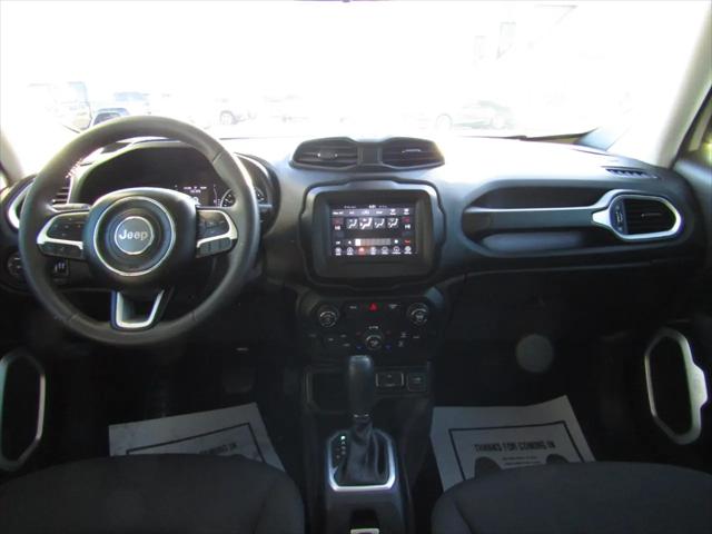 2020 Jeep Renegade Latitude FWD