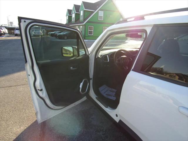 2020 Jeep Renegade Latitude FWD