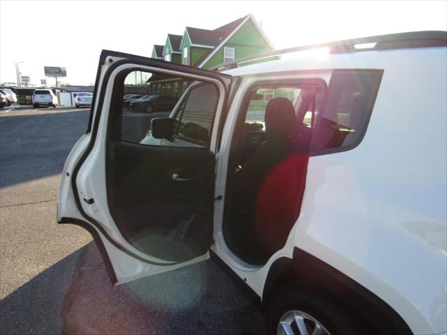 2020 Jeep Renegade Latitude FWD