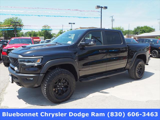 2025 RAM Ram 1500 RAM 1500 RHO CREW CAB 4X4 57 BOX