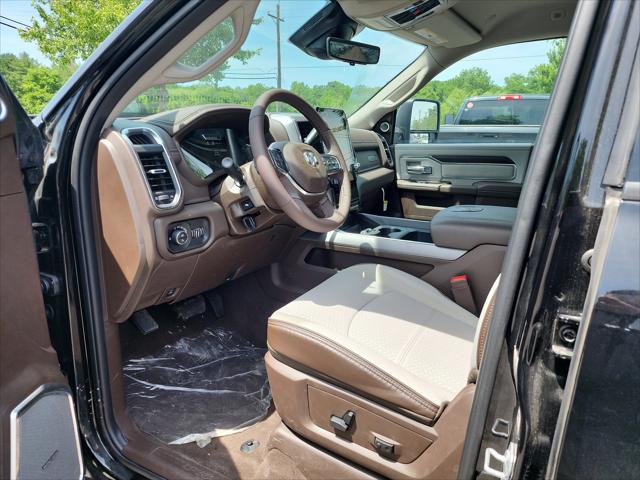 2025 RAM Ram 3500 RAM 3500 LARAMIE CREW CAB 4X4 8 BOX