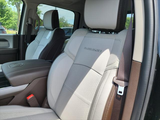 2025 RAM Ram 3500 RAM 3500 LARAMIE CREW CAB 4X4 8 BOX