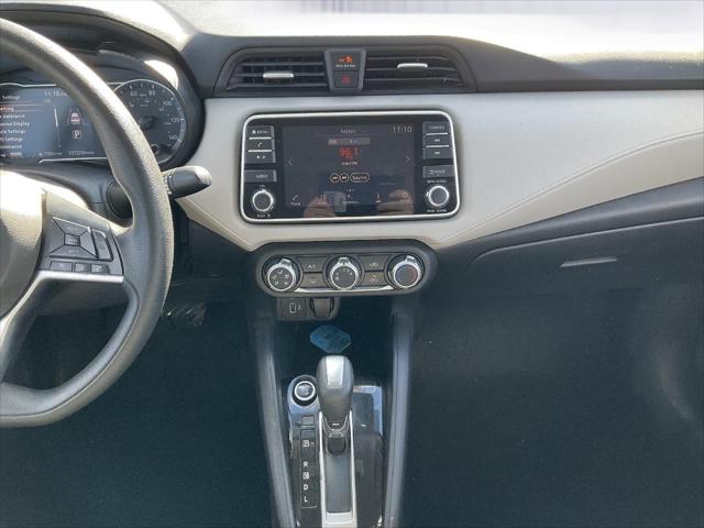 2021 Nissan Versa SV Xtronic CVT