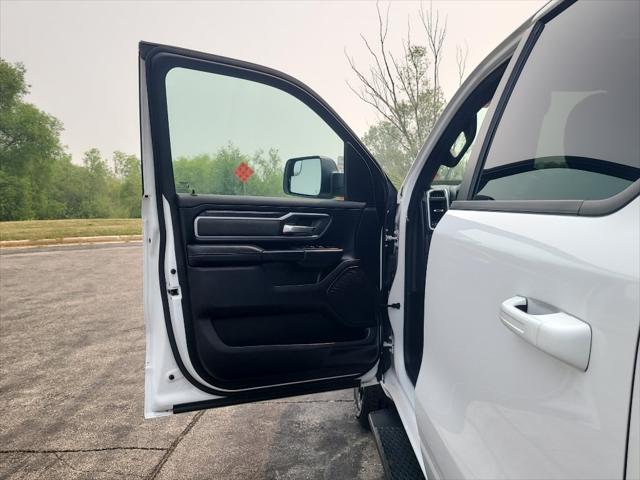 2021 Ram 1500 Big Horn Crew Cab 4x4 5'7" Box