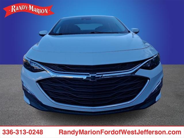 2022 Chevrolet Malibu FWD RS