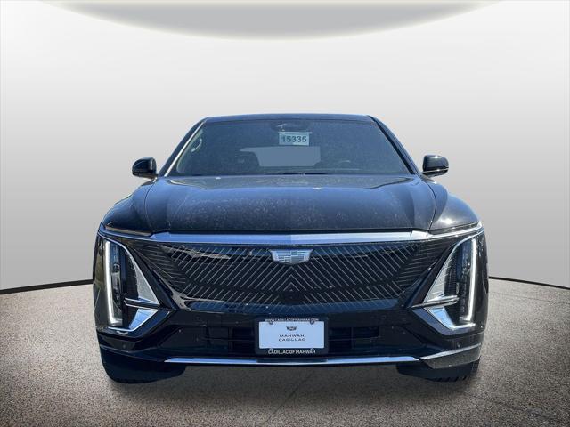 2025 Cadillac iQ Luxury 1 RWD
