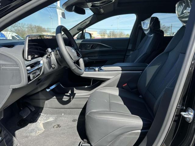 2025 Cadillac iQ Luxury 1 RWD