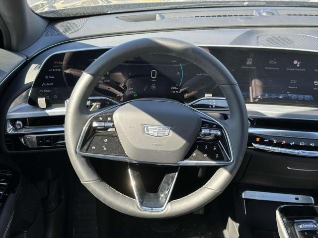 2025 Cadillac iQ Luxury 1 RWD