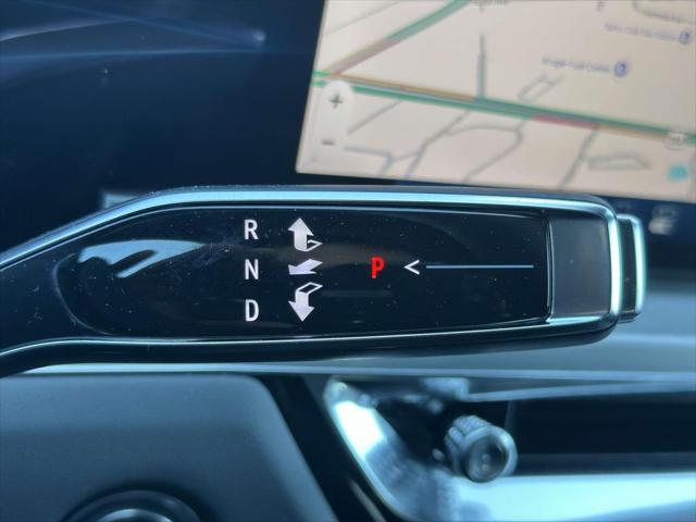 2025 Cadillac iQ Luxury 1 RWD