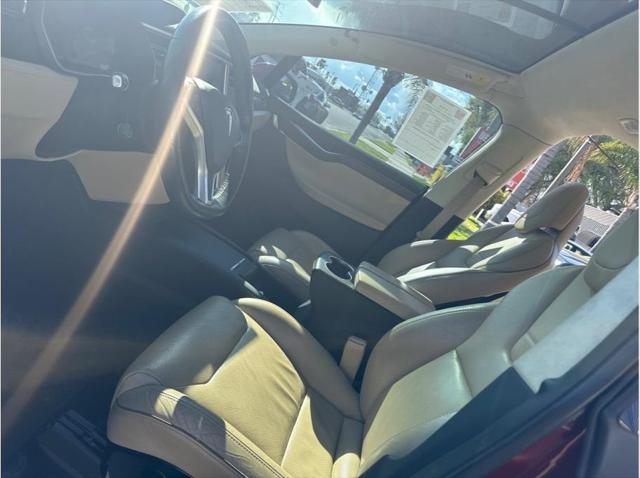 2016 Tesla Model X P90D