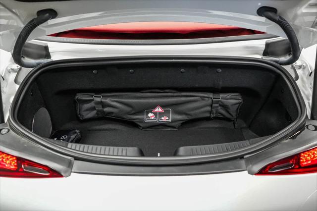 2025 Mercedes-Benz SL AMG SL 63 S E Performance