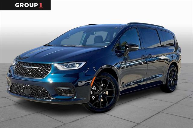2025 Chrysler Pacifica PACIFICA LIMITED