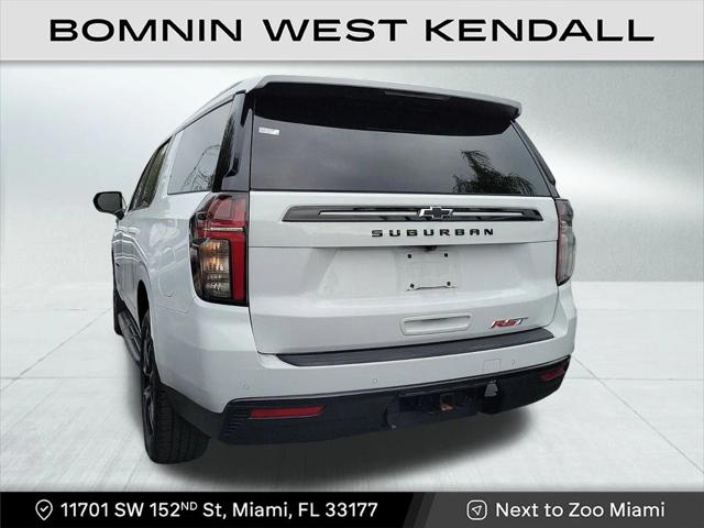 2023 Chevrolet Suburban 2WD RST