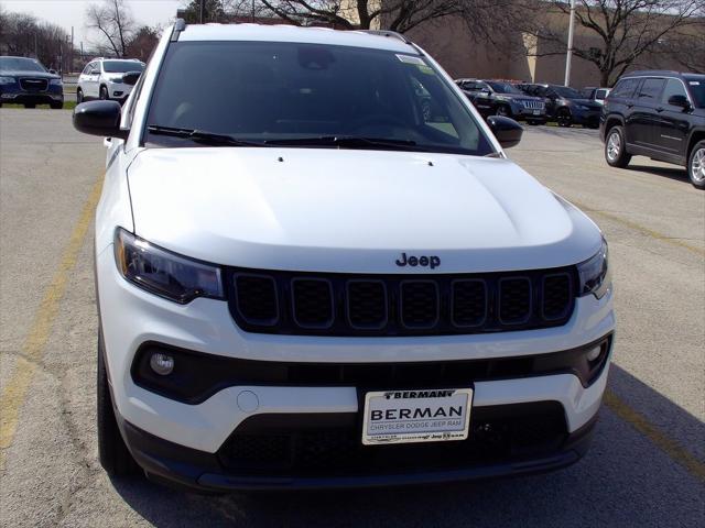 2025 Jeep Compass COMPASS LATITUDE 4X4