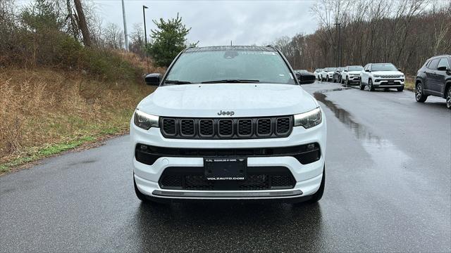 2025 Jeep Compass COMPASS LIMITED 4X4
