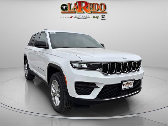 2025 Jeep Grand Cherokee GRAND CHEROKEE LAREDO X 4X2