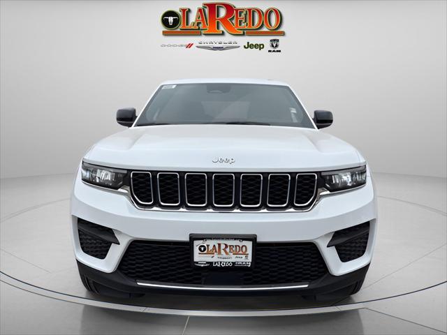 2025 Jeep Grand Cherokee GRAND CHEROKEE LAREDO X 4X2