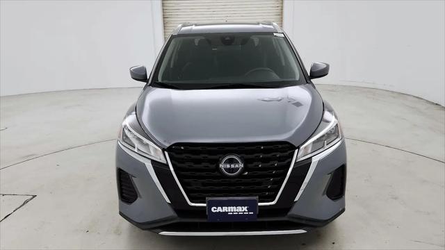 2022 Nissan Kicks SV Xtronic CVT