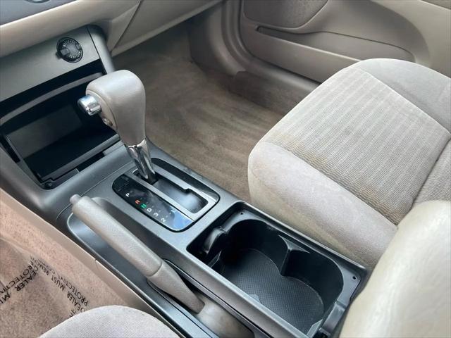2005 Toyota Camry LE V6
