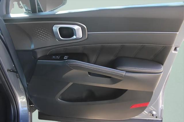2025 Kia Sorento SX