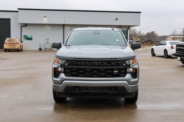 2024 Chevrolet Silverado 1500 4WD Double Cab Standard Bed Custom