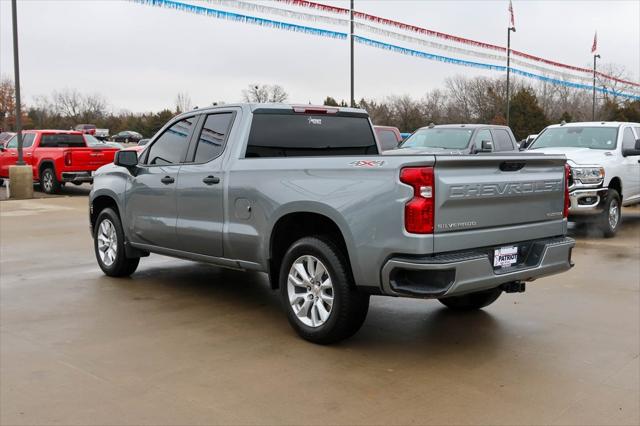 2024 Chevrolet Silverado 1500 4WD Double Cab Standard Bed Custom