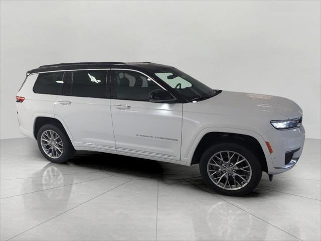 2025 Jeep Grand Cherokee GRAND CHEROKEE L SUMMIT 4X4