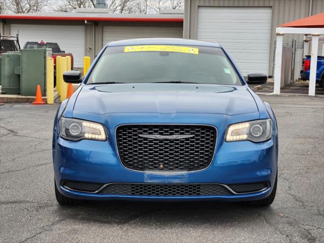 2021 Chrysler 300 Touring