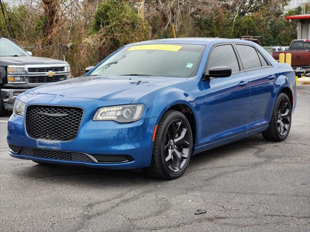 2021 Chrysler 300 Touring