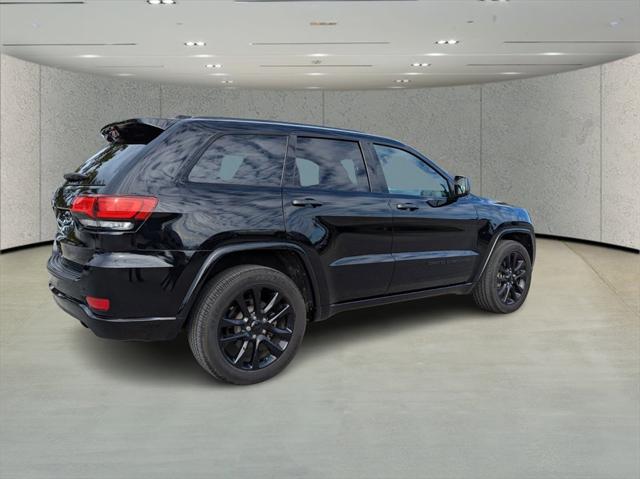 2020 Jeep Grand Cherokee Altitude 4X2