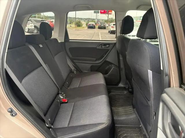 2015 Subaru Forester 2.5i