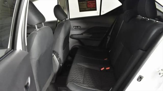 2021 Nissan Kicks SV Xtronic CVT