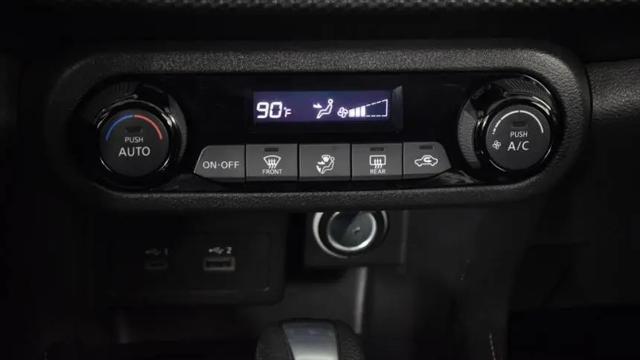 2021 Nissan Kicks SV Xtronic CVT