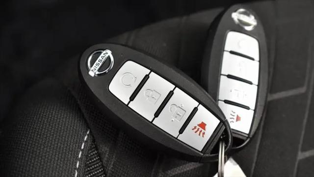 2021 Nissan Kicks SV Xtronic CVT