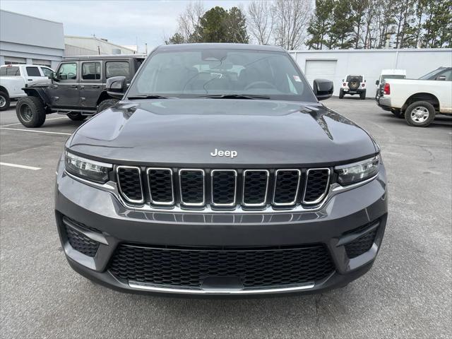 2025 Jeep Grand Cherokee GRAND CHEROKEE LAREDO X 4X4