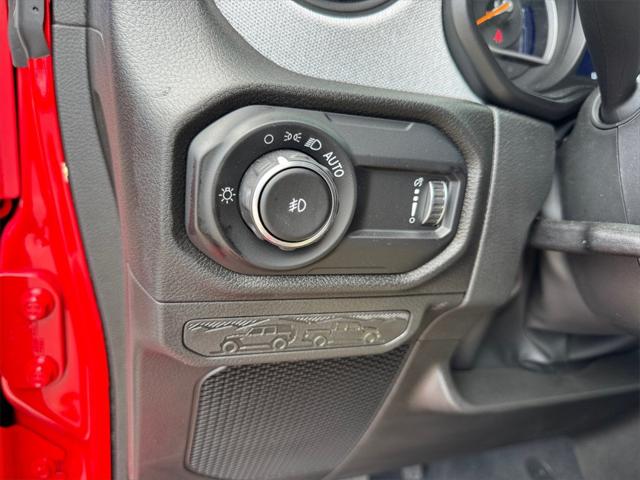 2025 Jeep Wrangler 4-Door Summit 4x4