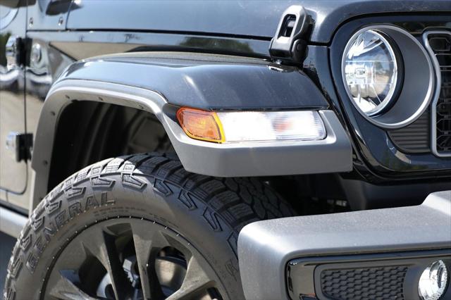 2025 Jeep Gladiator GLADIATOR NIGHTHAWK 4X4