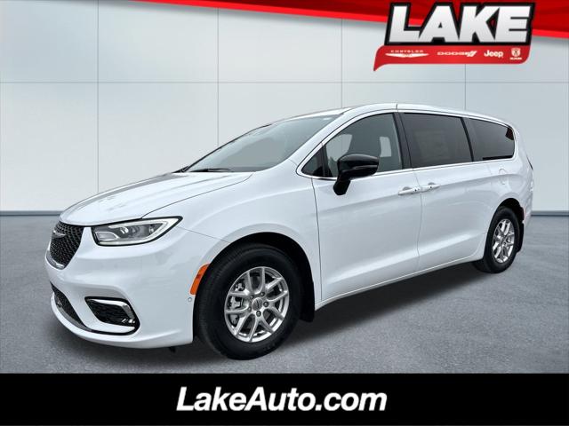 2025 Chrysler Pacifica PACIFICA SELECT