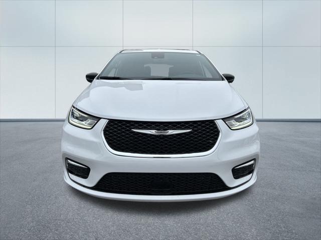 2025 Chrysler Pacifica PACIFICA SELECT