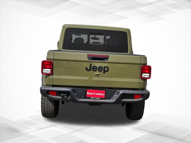 2025 Jeep Gladiator GLADIATOR NIGHTHAWK 4X4