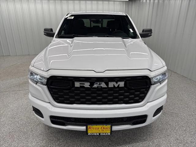 2025 RAM Ram 1500 RAM 1500 LONE STAR CREW CAB 4X4 57 BOX