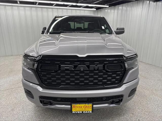 2025 RAM Ram 1500 RAM 1500 TRADESMAN CREW CAB 4X4 57 BOX
