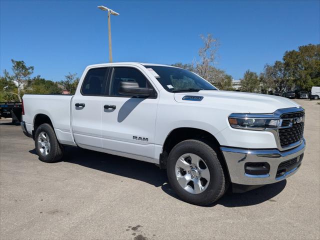 2025 RAM Ram 1500 RAM 1500 TRADESMAN QUAD CAB 4X4 64 BOX