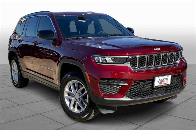 2025 Jeep Grand Cherokee GRAND CHEROKEE LAREDO X 4X4