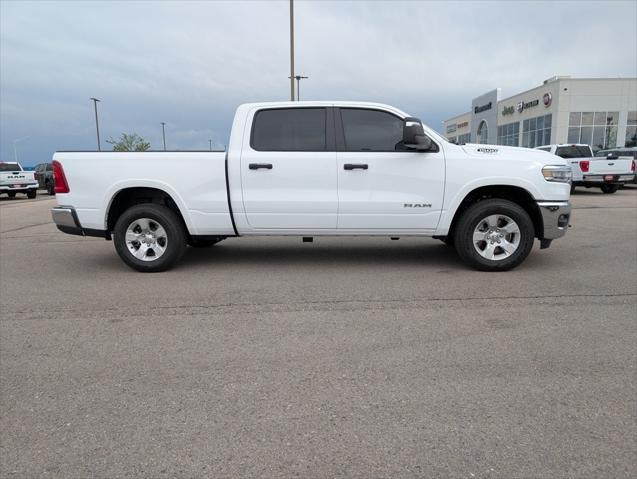 2025 RAM Ram 1500 RAM 1500 BIG HORN CREW CAB 4X4 64 BOX