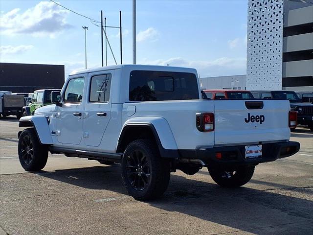 2025 Jeep Gladiator GLADIATOR NIGHTHAWK 4X4